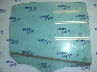 BMW. OKNO DVEŘÍ,  PRAVÉ ,ZADNÍ  E38